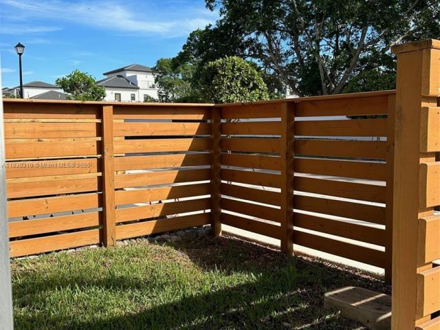 Дом в аренду по адресу 25338 SW 135th Ave 107 - фото 6238522