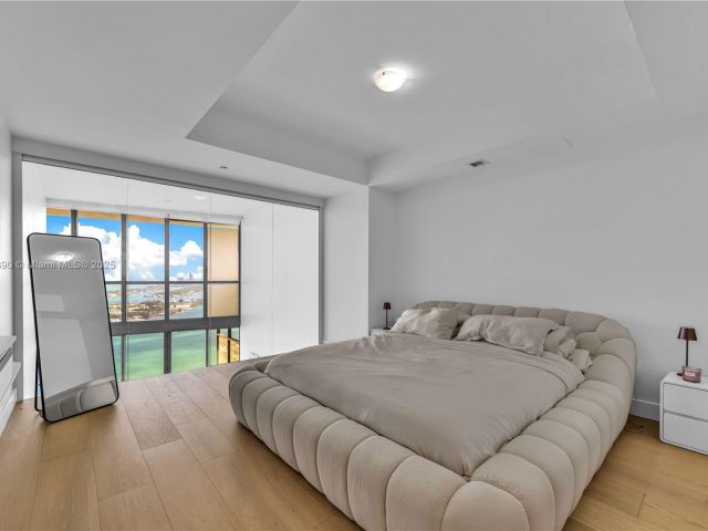 Продажа квартиры #4305 - фото 6236406