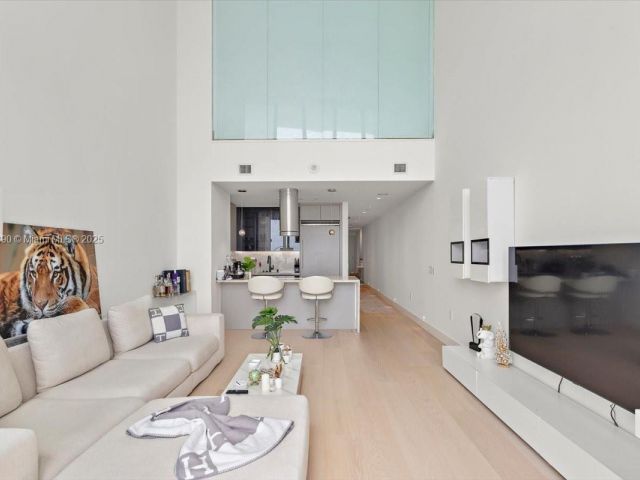 Продажа квартиры #4305 - фото 6236418