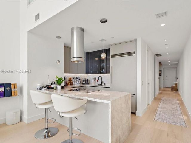 Продажа квартиры #4305 - фото 6236419