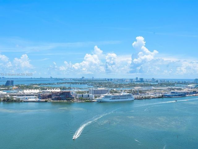 Продажа квартиры #3103 - фото 6235861