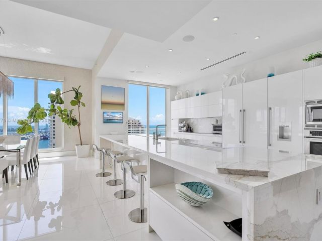 Продажа квартиры #3103 - фото 6235870