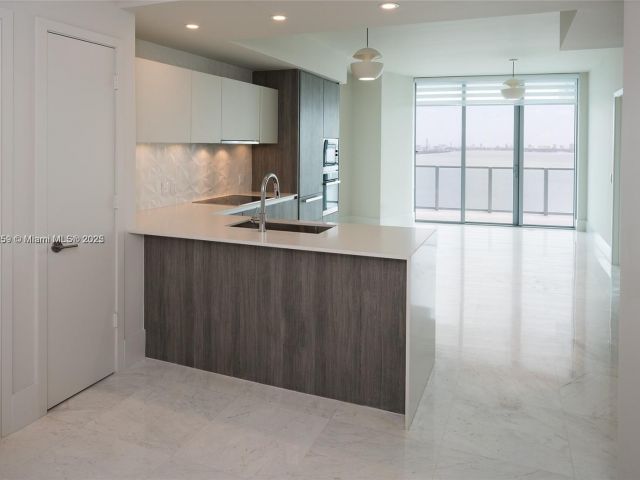 Продажа квартиры #1603 - фото 6236624