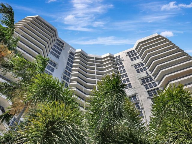 Продажа квартиры #1606 - фото 6237454