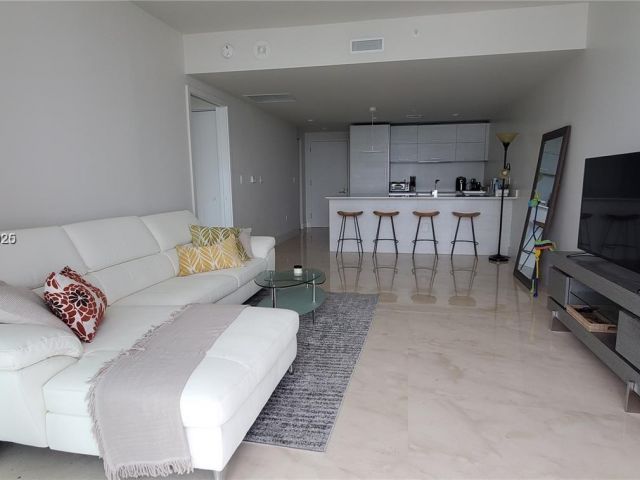 Продажа квартиры #4511 - фото 6235801