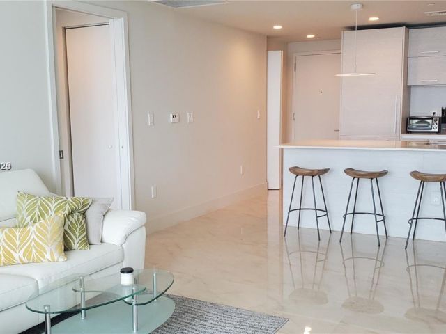 Продажа квартиры #4511 - фото 6235802