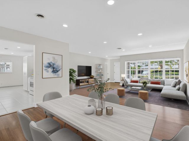 Продажа дома по адресу 1345 SW 9th Avenue - фото 6274515