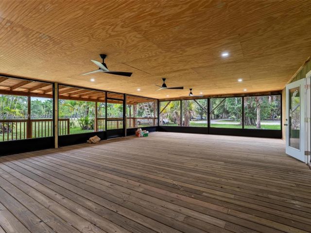 Продажа дома по адресу 576 Marshall Rd - фото 6255396