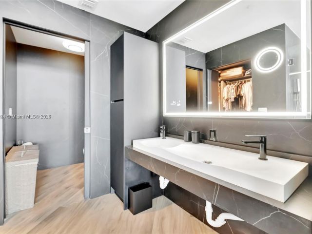 Продажа квартиры #3408 - фото 6236922