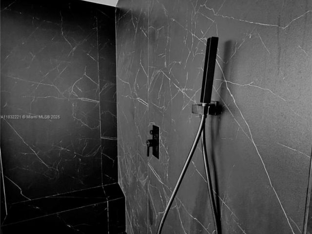 Продажа квартиры #3408 - фото 6236924