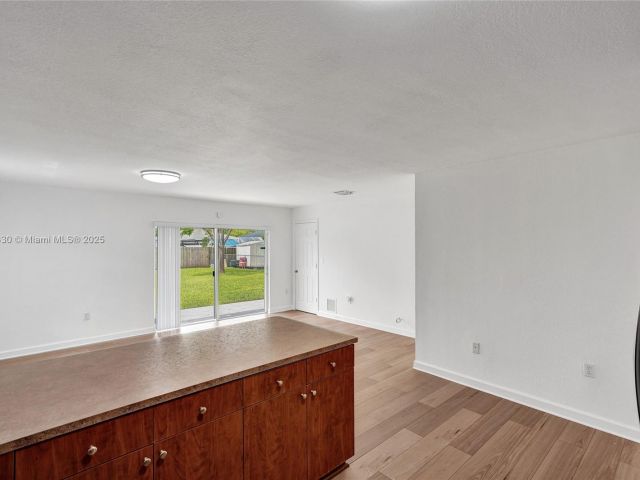 Продажа дома по адресу 12254 SW 217th St - фото 6239270