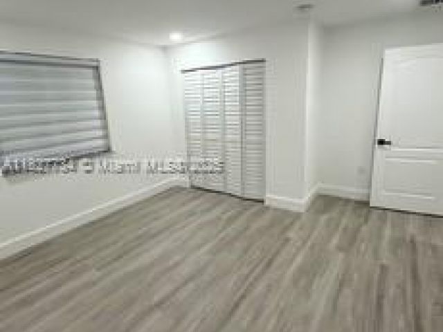 Продажа дома по адресу 964 N 18th Ct - фото 6236064