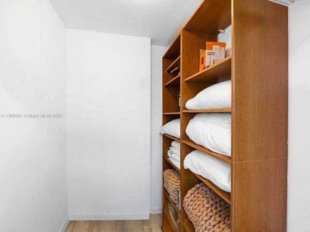 Продажа квартиры #1631 - фото 6283951