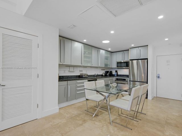 Продажа квартиры #1631 - фото 6283957