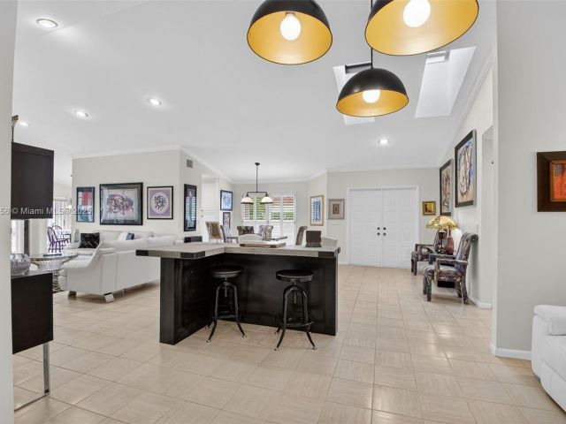 Продажа дома по адресу 10344 Sunset Bend Dr - фото 6234355