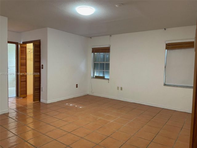 Продажа дома по адресу 14409 SW 141st Pl - фото 6234717