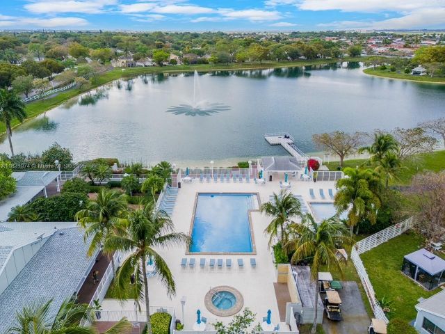 Продажа дома по адресу 14409 SW 141st Pl - фото 6234724