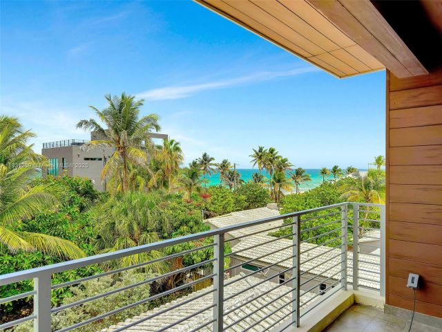 Продажа дома по адресу 324 Balboa St - фото 6236127