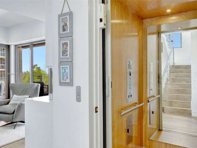 Продажа дома по адресу 324 Balboa St - фото 6236130