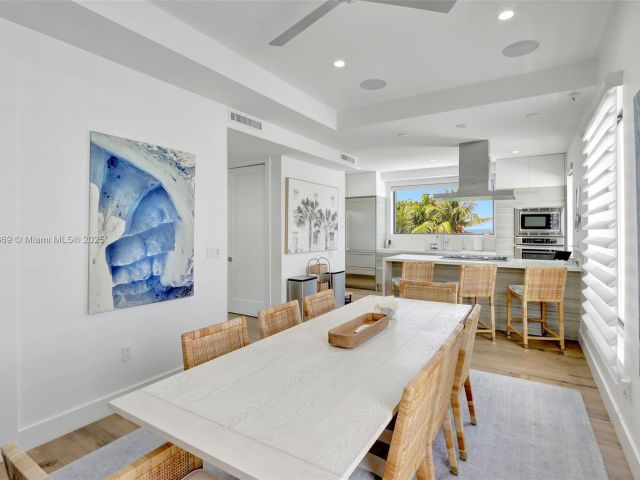 Продажа дома по адресу 324 Balboa St - фото 6236131