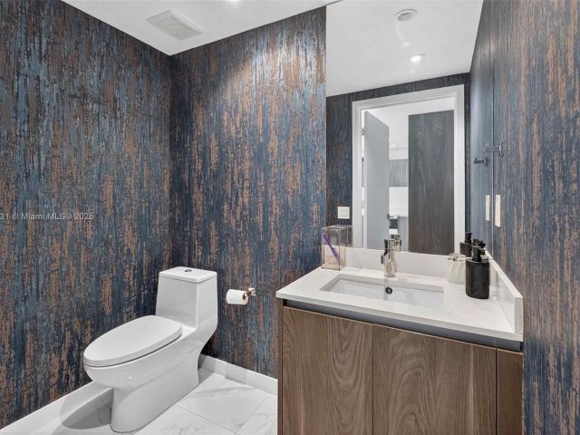 Продажа квартиры #4503 - фото 6236856