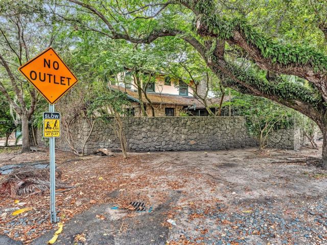 Продажа дома по адресу 3041 Oak Ave - фото 6236790