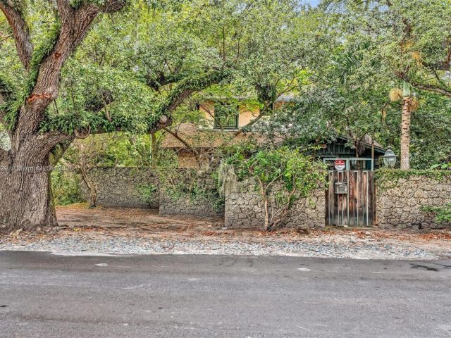 Продажа дома по адресу 3041 Oak Ave - фото 6236792