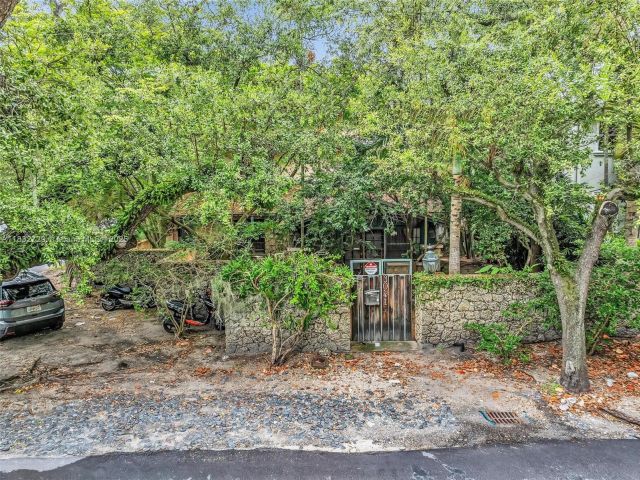 Продажа дома по адресу 3041 Oak Ave - фото 6236793