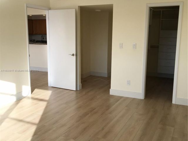 Продажа квартиры #6J - фото 6237496