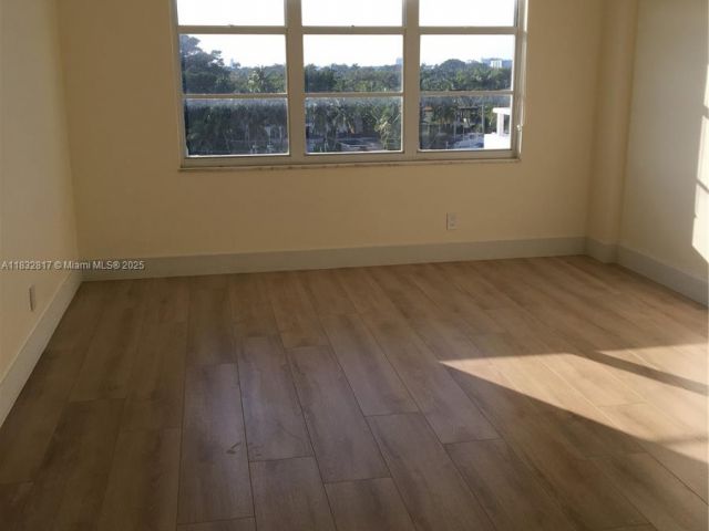 Продажа квартиры #6J - фото 6237497