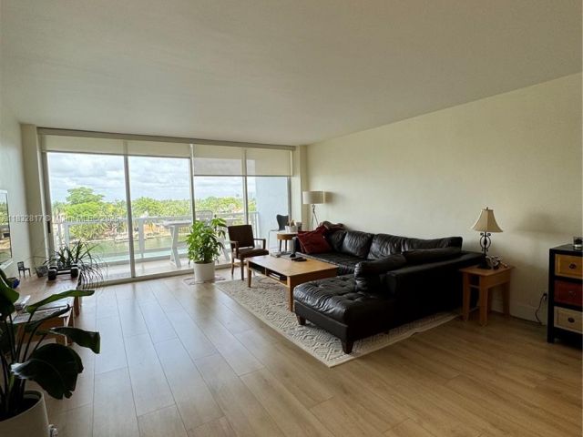 Продажа квартиры #6J - фото 6237506