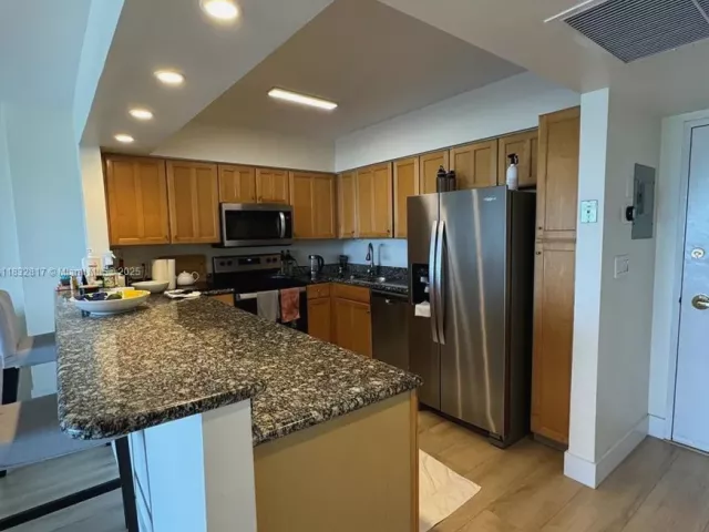 Продажа квартиры #6J - фото 6237504