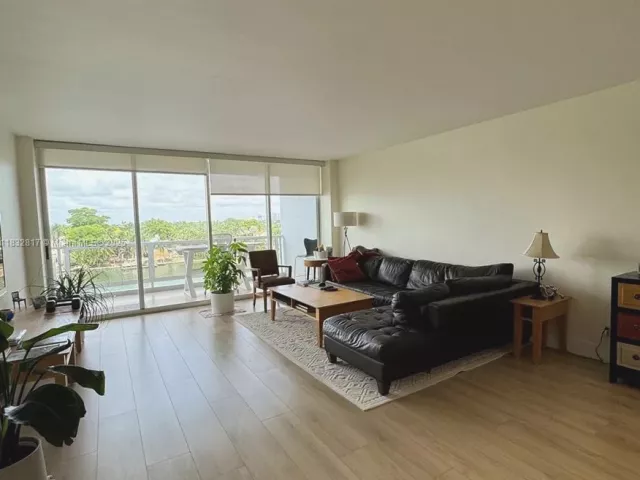 Продажа квартиры #6J - фото 6237506