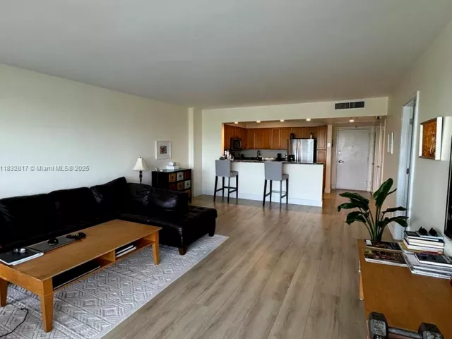 Продажа квартиры #6J - фото 6237507