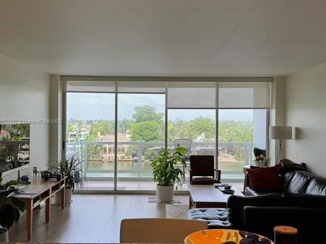 Продажа квартиры #6J - фото 6237509