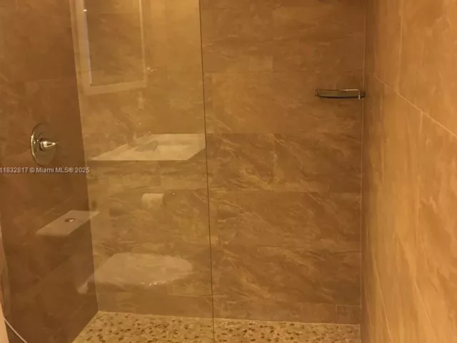 Продажа квартиры #6J - фото 6237498