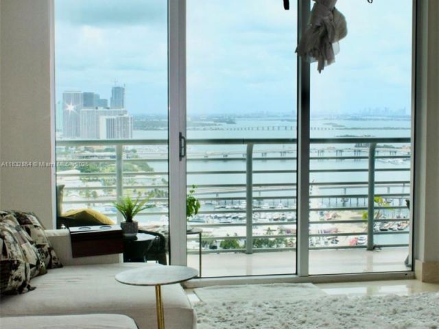 Квартира в аренду номер3922 - фото 6238926