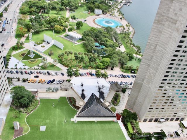 Квартира в аренду номер3922 - фото 6238928