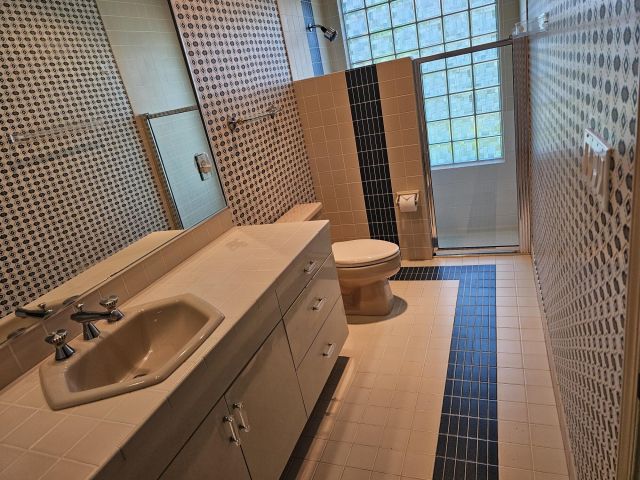 Дом в аренду по адресу 627 Pine Lake Drive - фото 6268890