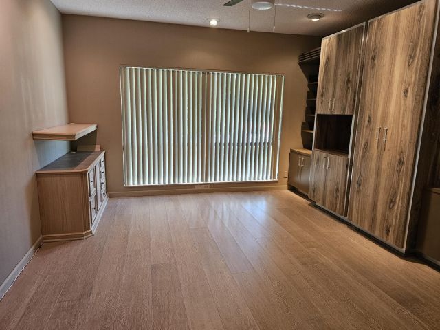 Дом в аренду по адресу 627 Pine Lake Drive - фото 6268891