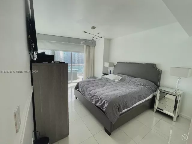 Продажа квартиры #3602 - фото 6239037