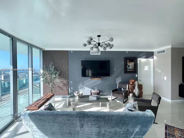 Продажа квартиры #3602 - фото 6239031