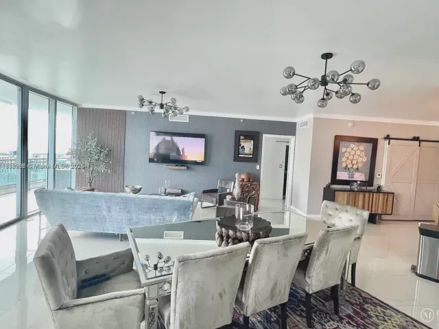 Продажа квартиры #3602 - фото 6239033