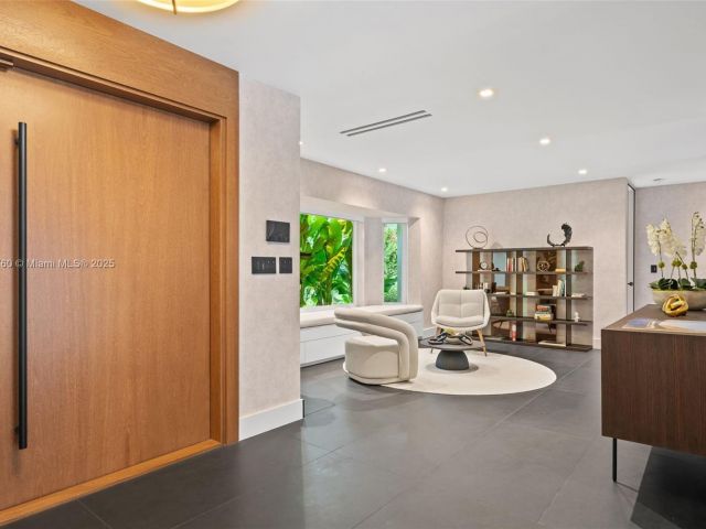 Продажа дома по адресу 4800 Bay Point Rd - фото 6238039