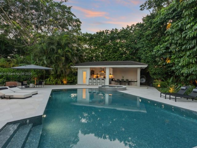 Продажа дома по адресу 4800 Bay Point Rd - фото 6238040