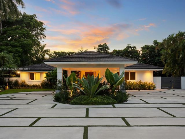 Продажа дома по адресу 4800 Bay Point Rd - фото 6238044