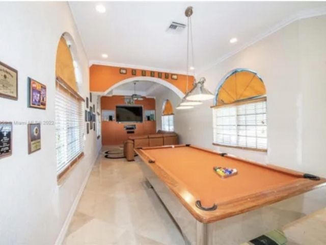 Продажа дома по адресу 423 NE 3rd Street - фото 6240110