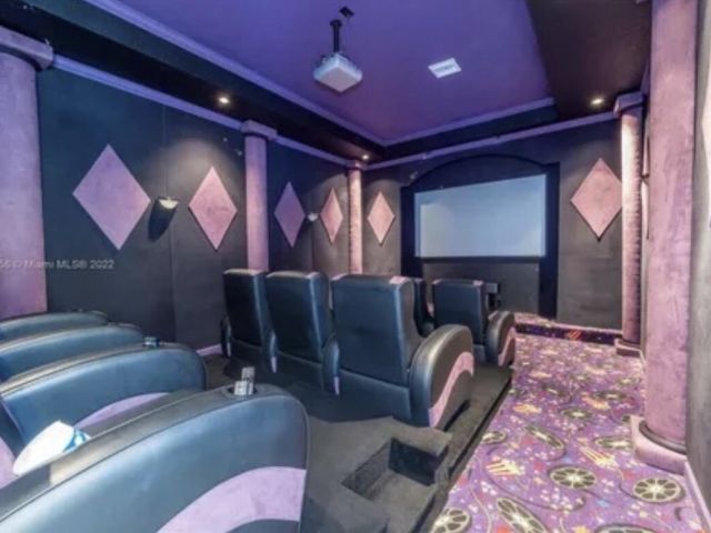 Продажа дома по адресу 423 NE 3rd Street - фото 6240112