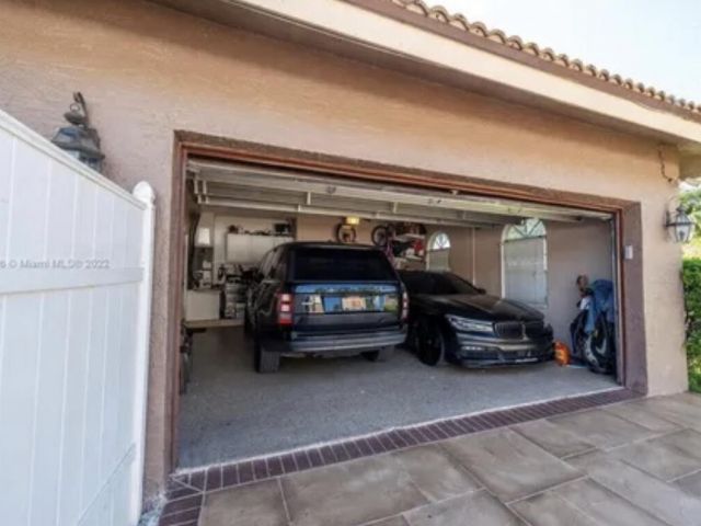 Продажа дома по адресу 423 NE 3rd Street - фото 6240119