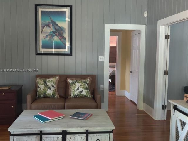 Дом в аренду по адресу 16475 SW 248th St 16475 - фото 6239537